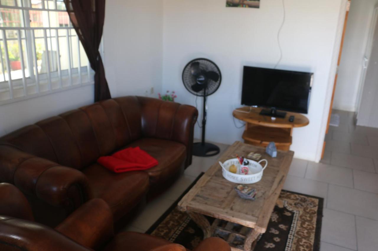 Dubbel Woonhuis Selderiestraat Paramaribo Luaran gambar