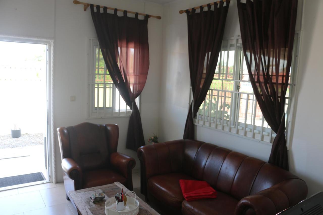 Dubbel Woonhuis Selderiestraat Paramaribo Luaran gambar